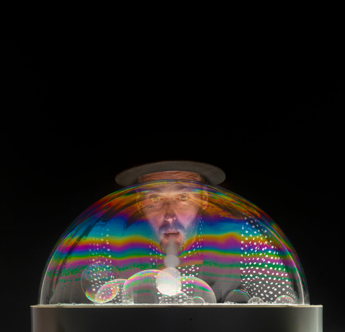 World's Tallest Bubbleologist