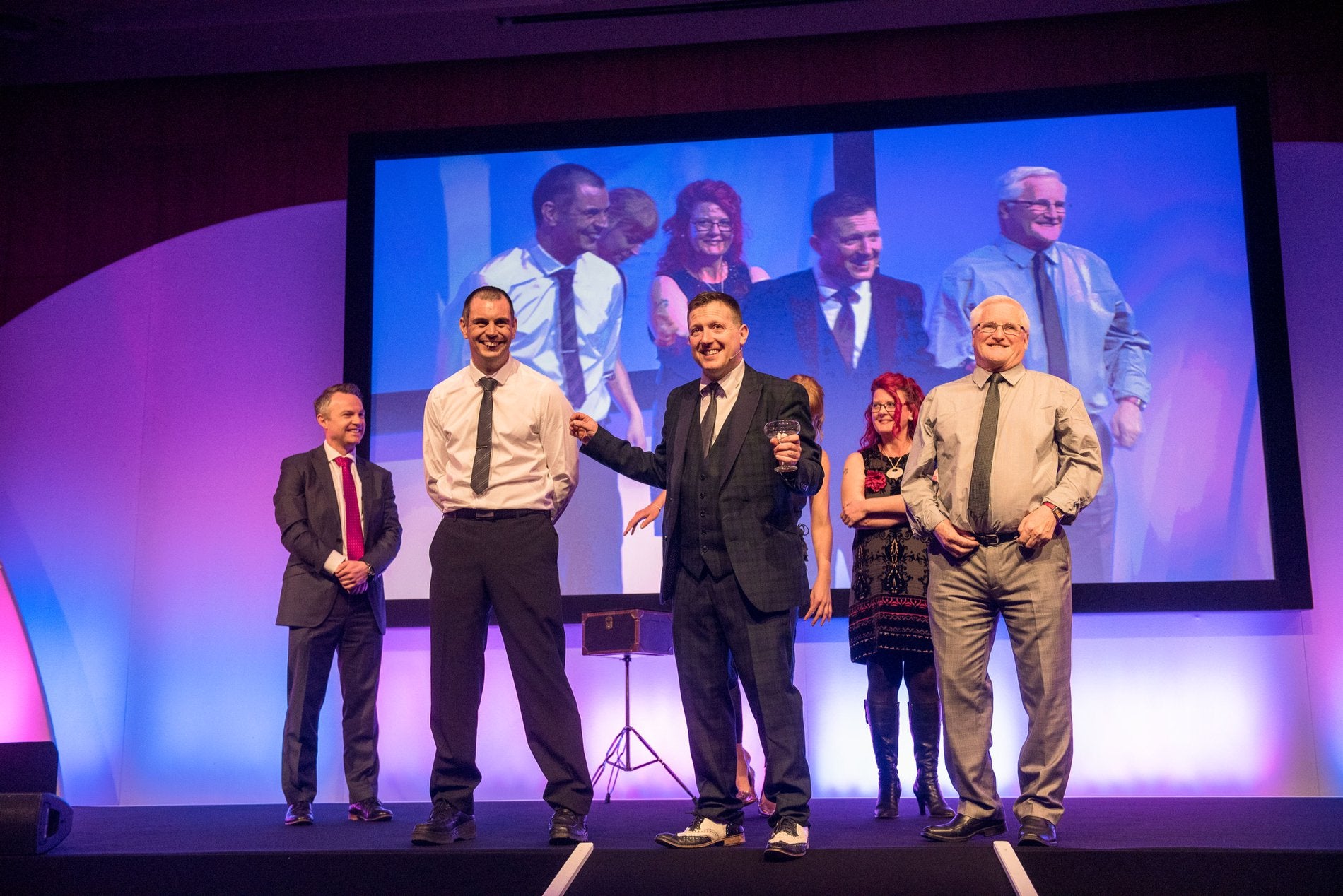 Magicians! - Bubble Inc