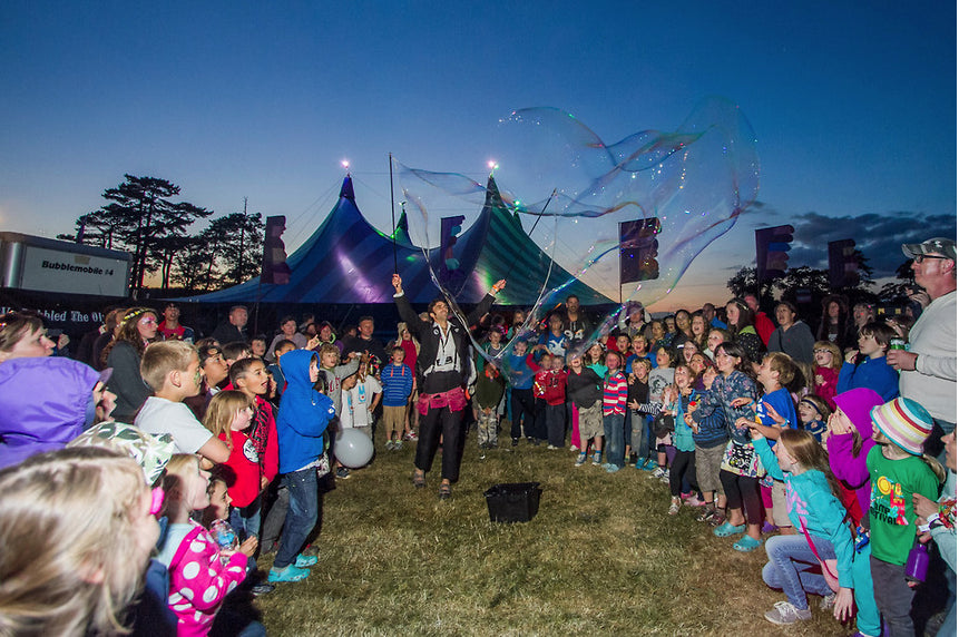 Outdoor Bubble Walkabout - Bubble Inc