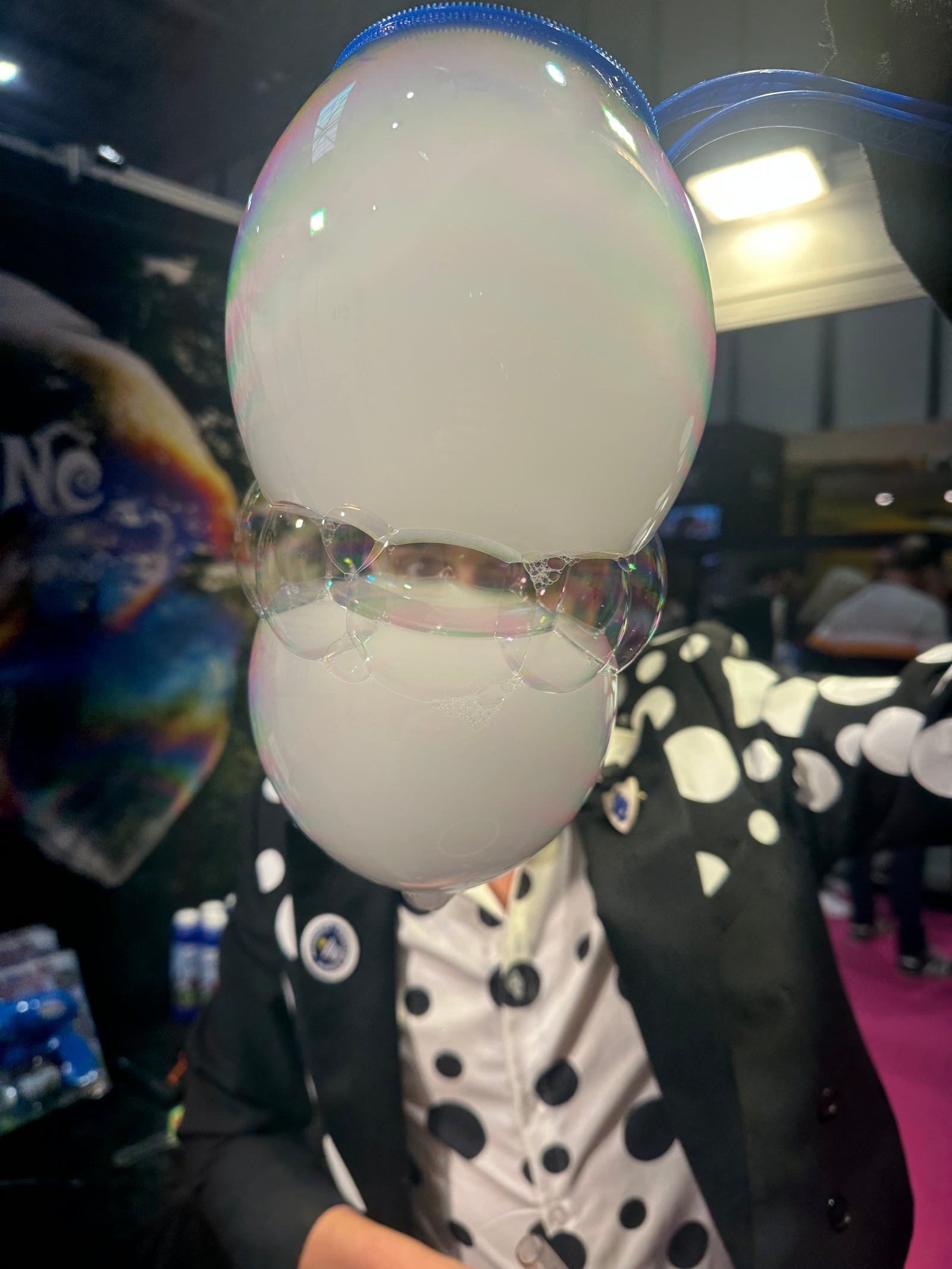 BRAND NEW BUBBLE TRICK!