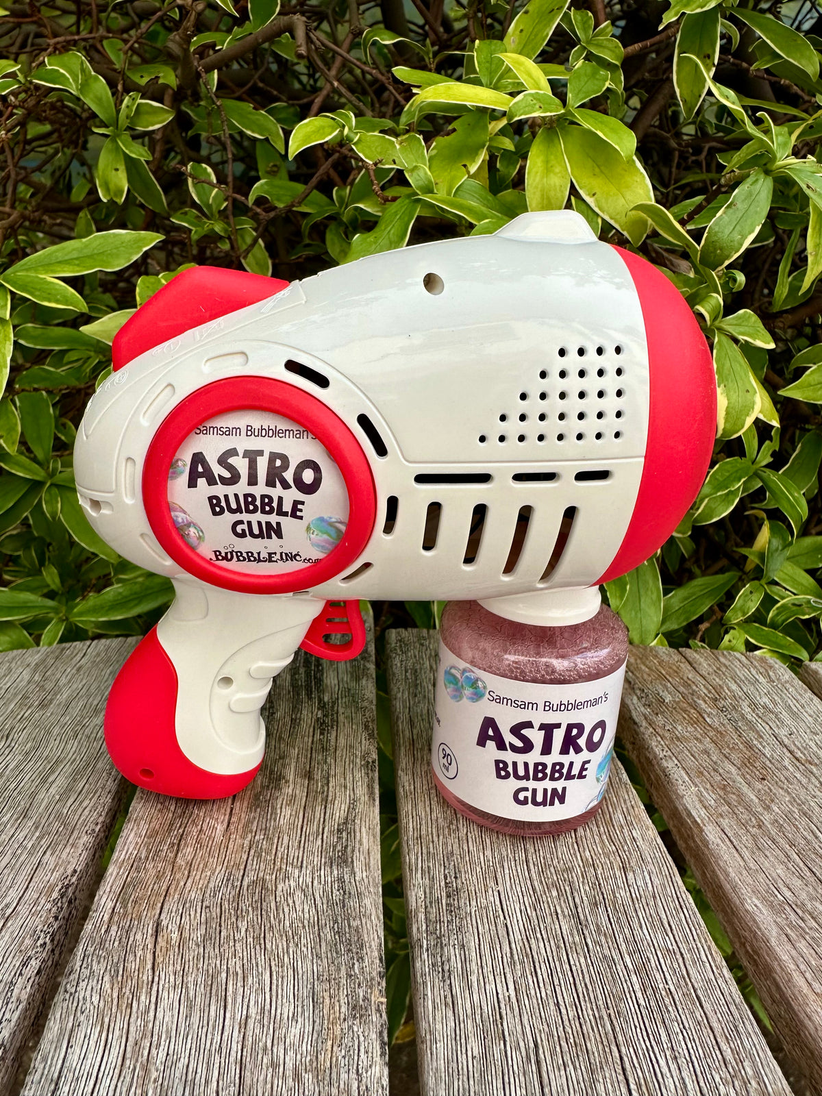 ASTRO BUBBLE GUN - Word&#39;s Best Bubble Gun!