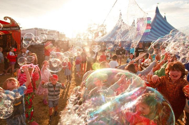 Giant Bubble Kids Parties - Bubble Inc