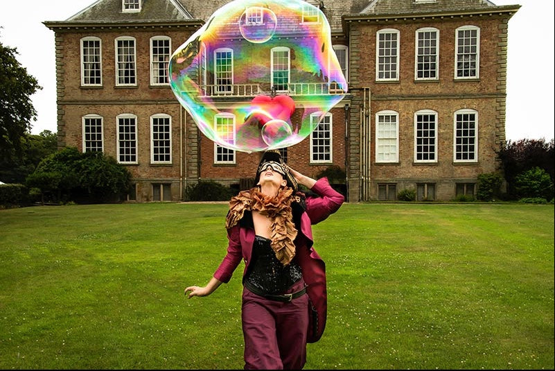 Miss Adora-bubble! - Bubble Inc